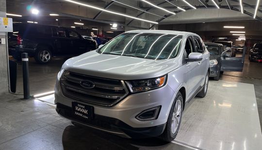 Ford • Edge