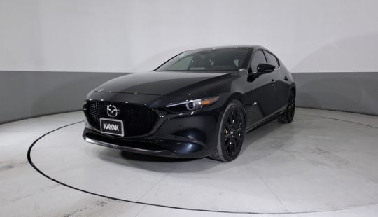 Mazda • Mazda 3