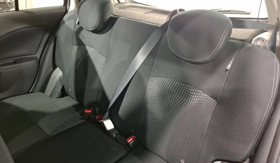 Nissan March 1.6 ADVANCE Hatchback 2024