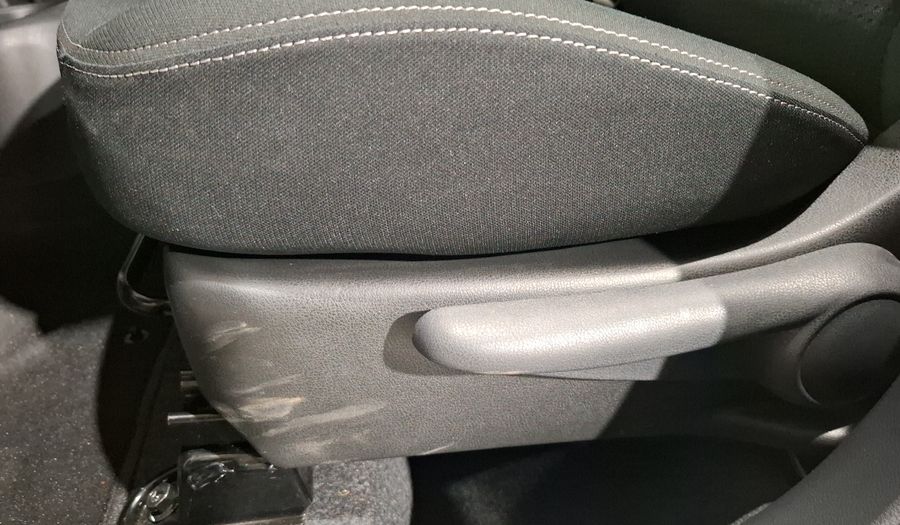 Nissan March 1.6 ADVANCE Hatchback 2024