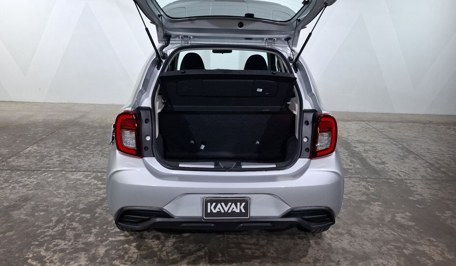 Nissan March 1.6 ADVANCE Hatchback 2024