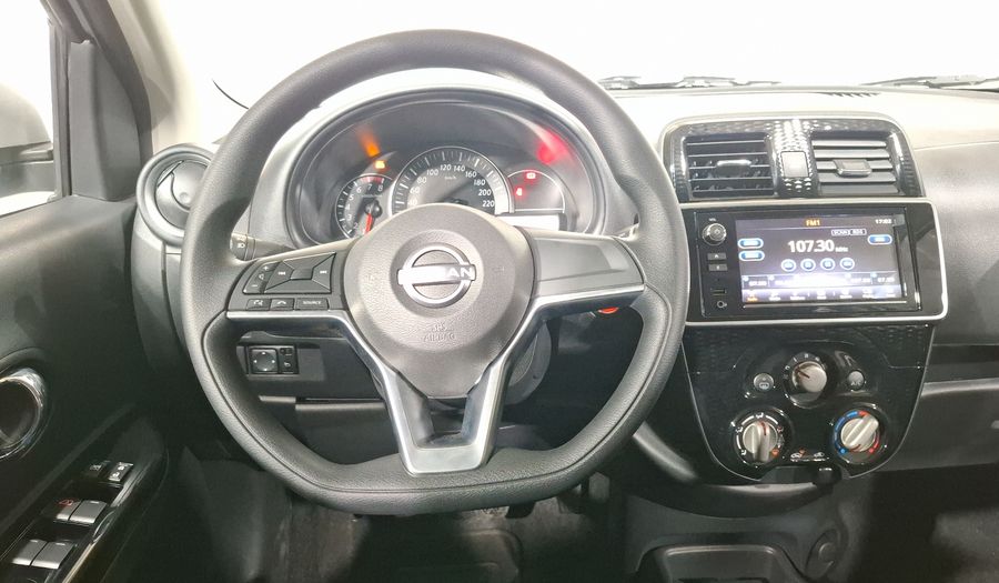 Nissan March 1.6 ADVANCE Hatchback 2024