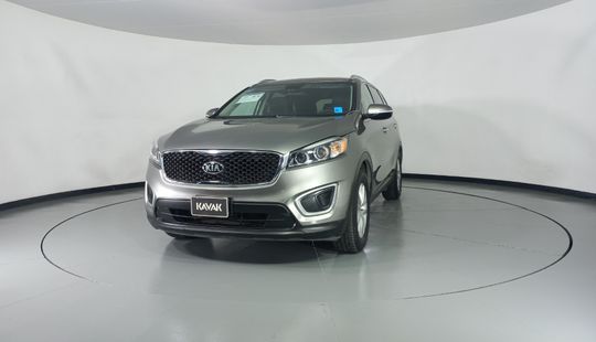 Kia • Sorento