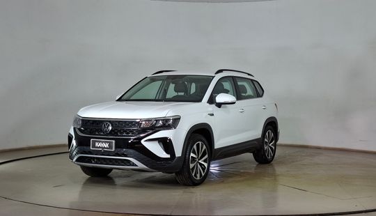Volkswagen • Taos