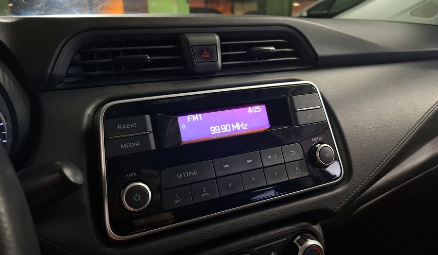 Nissan Versa 1.6 SENSE Sedan 2021