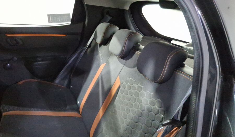 Renault Kwid 1.0 OUTSIDER Hatchback 2019