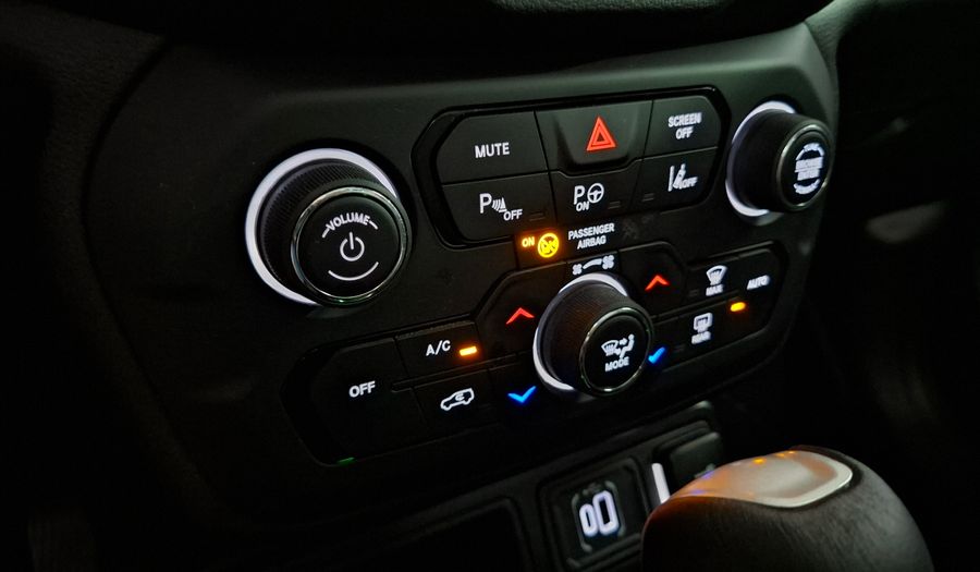 Jeep Renegade 1.3 T270 LONGITUDE AUTO Suv 2025