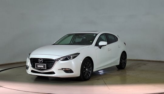 Mazda • Mazda 3