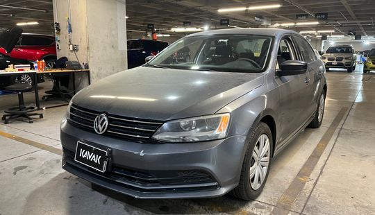 Volkswagen • Jetta