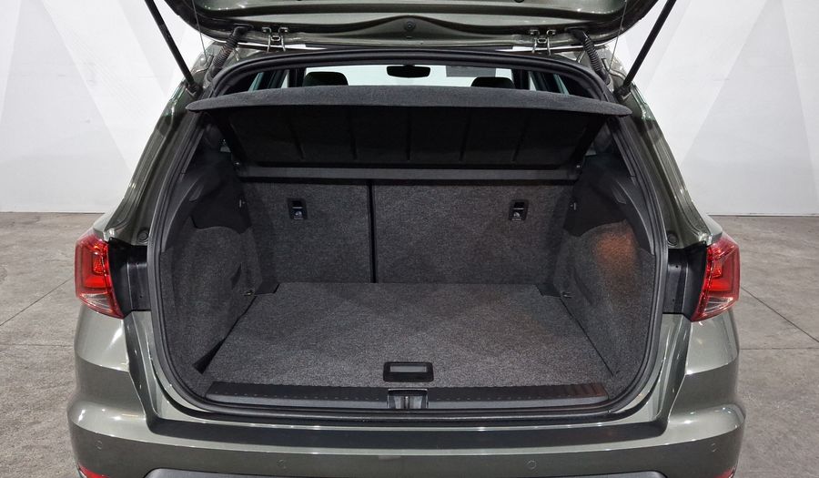 Seat Arona 1.6 XPERIENCE AUTO Suv 2024