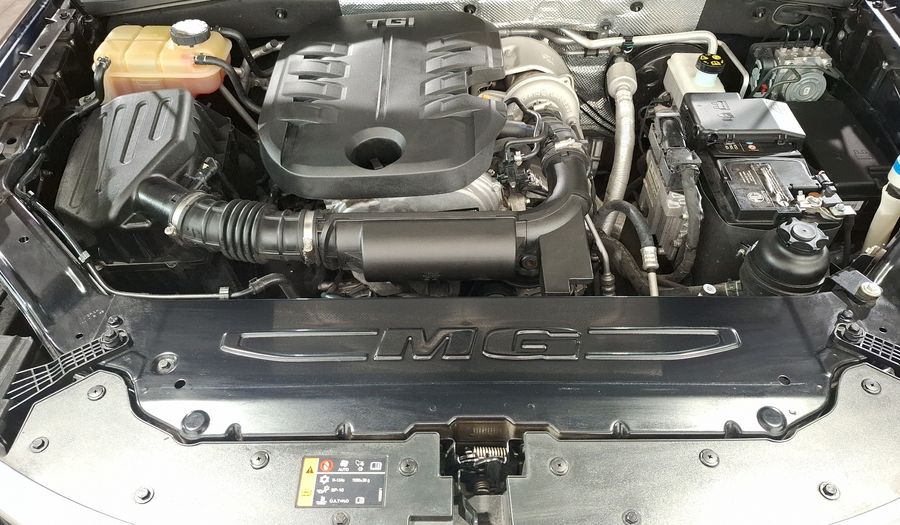 Mg Rx8 2.0 ELEGANCE AUTO 4WD Suv 2022