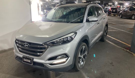 Hyundai • Tucson