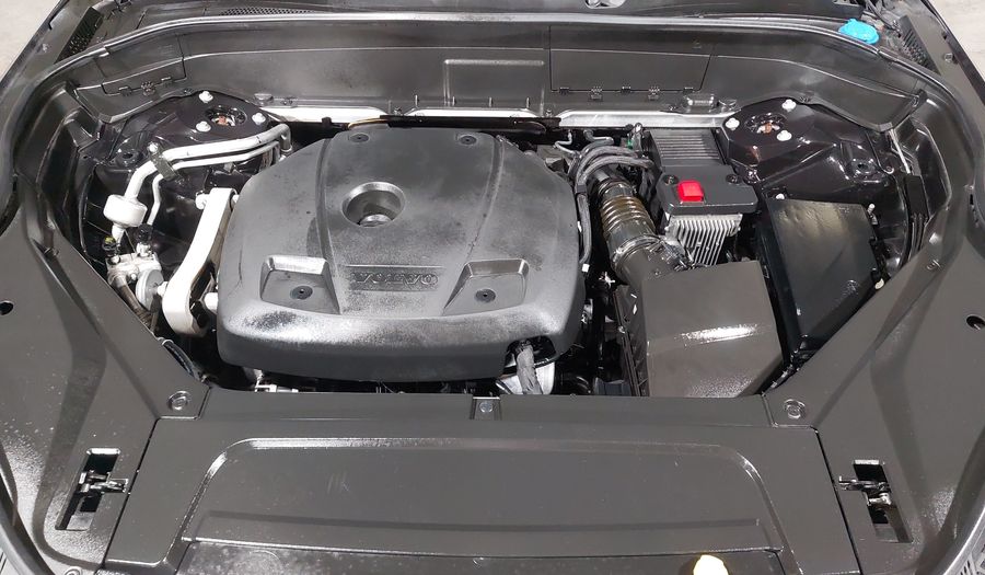 Volvo Xc90 2.0 T6 MOMENTUM AUTO AWD Suv 2021