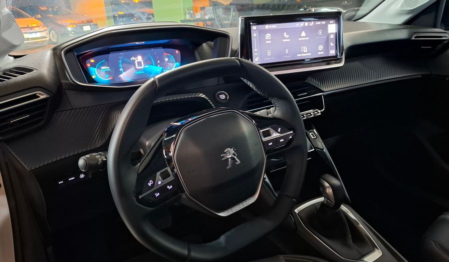 Peugeot 208 1.6L FELINE TIPTRONIC Hatchback 2023