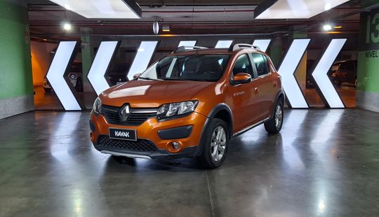 Renault • Sandero Stepway