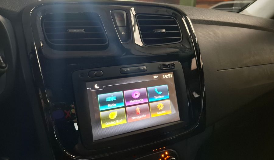 Renault Sandero Stepway 1.6 STEPWAY PRIVILEGE Hatchback 2017