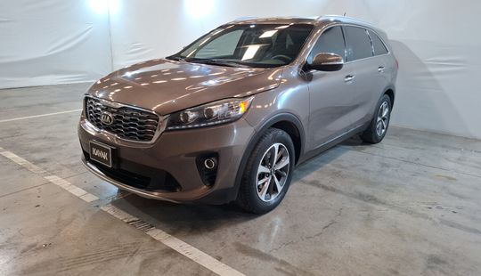 Kia • Sorento