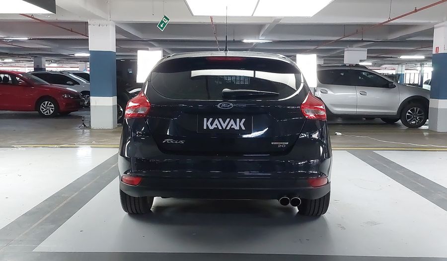 Ford Focus 2.0 SE PLUS AT Hatchback 2016