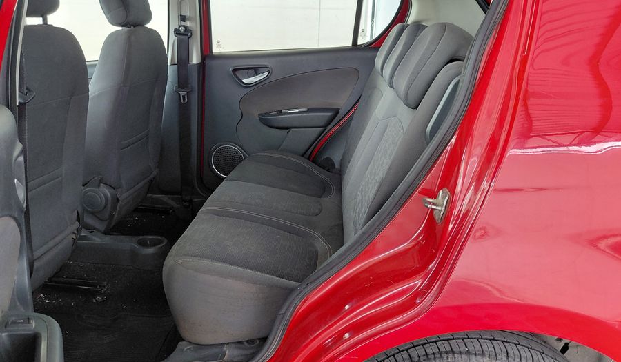 Fiat Palio 1.4 ATTRACTIVE Hatchback 2017