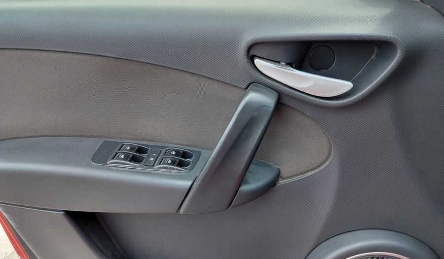 Fiat Palio 1.4 ATTRACTIVE Hatchback 2017