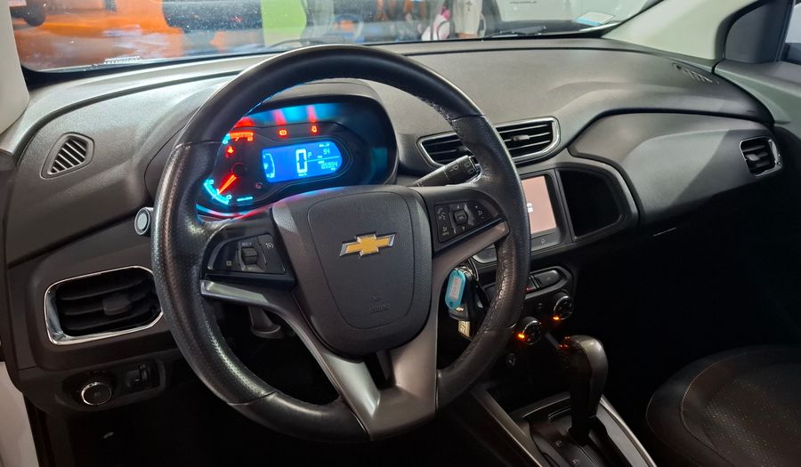 Chevrolet Onix 1.4 LTZ AT Hatchback 2015