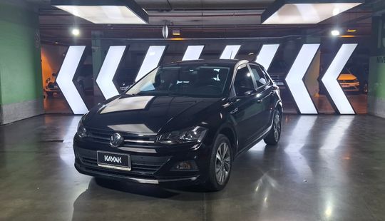 Volkswagen • Polo