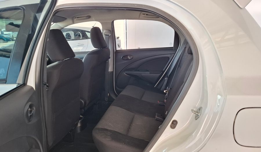 Toyota Etios 1.5 XLS PACK Hatchback 2023