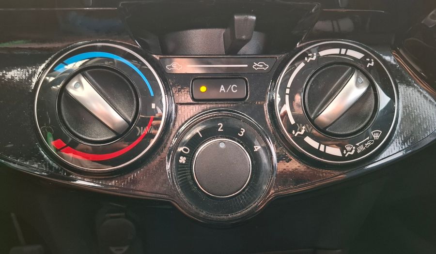 Toyota Etios 1.5 XLS PACK Hatchback 2023