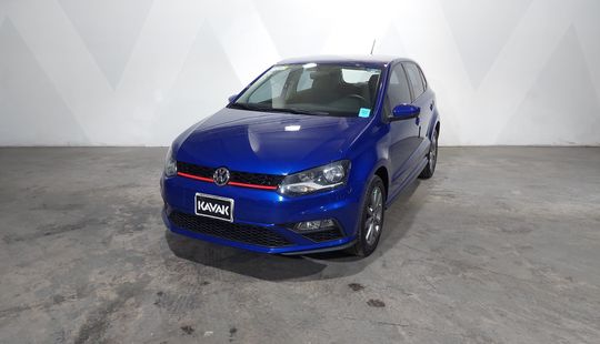 Volkswagen • Polo