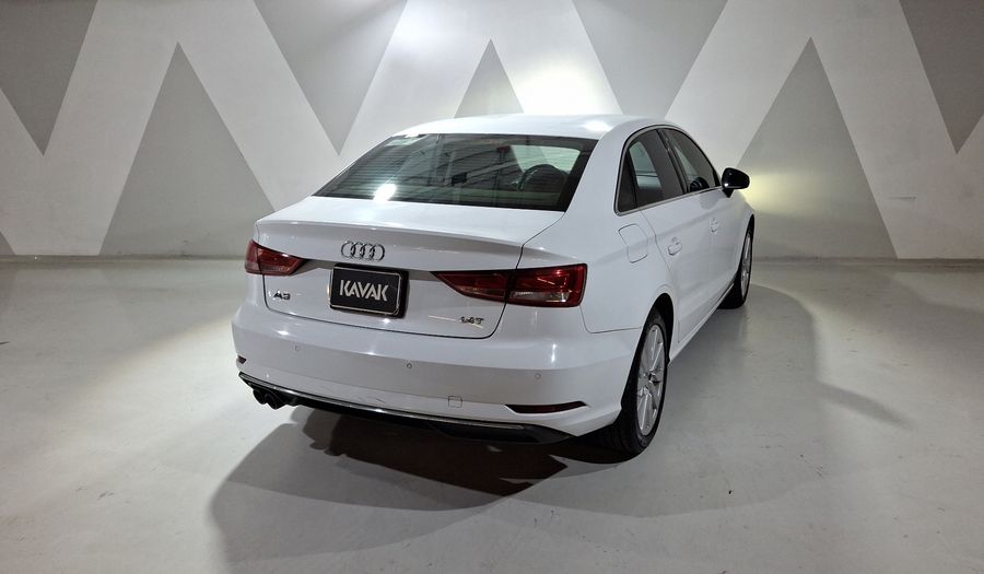 Audi A3 1.4 SELECT DCT Sedan 2018