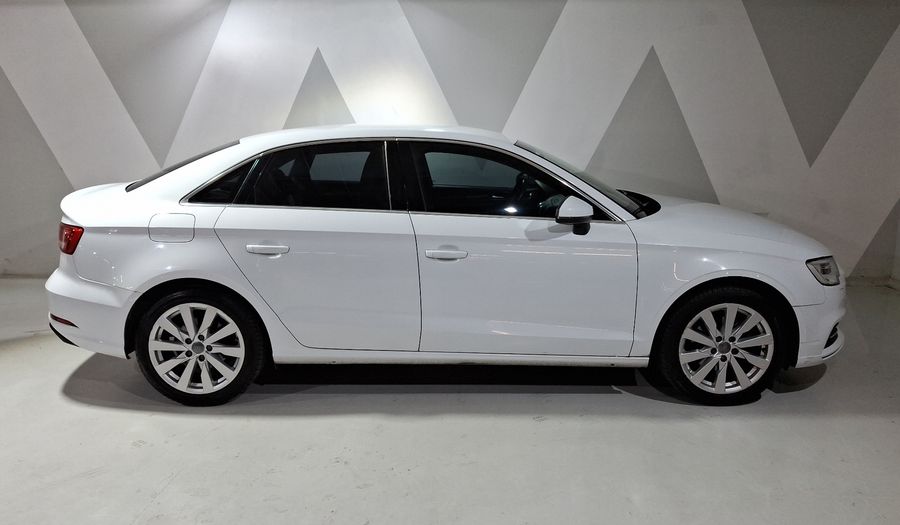 Audi A3 1.4 SELECT DCT Sedan 2018