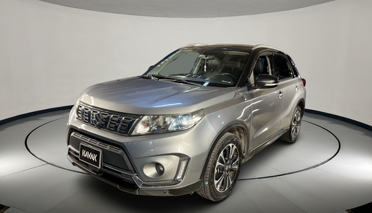 Suzuki • Vitara