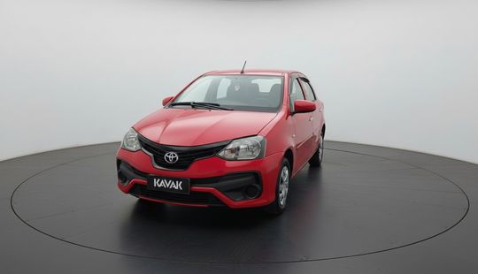 Toyota • Etios