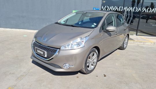 Peugeot • 208