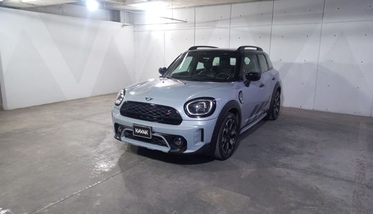 Mini • Countryman