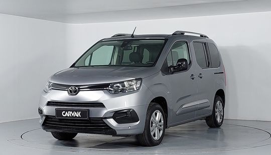 Toyota • Proace City