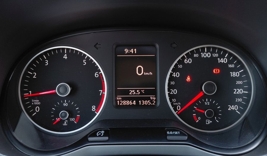 Volkswagen Fox 1.6 COMFORTLINE Hatchback 2015