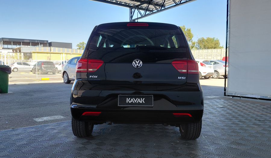 Volkswagen Fox 1.6 COMFORTLINE Hatchback 2015