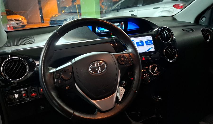 Toyota Etios 1.5 XLS AUTO Sedan 2021