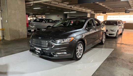 Ford • Fusion