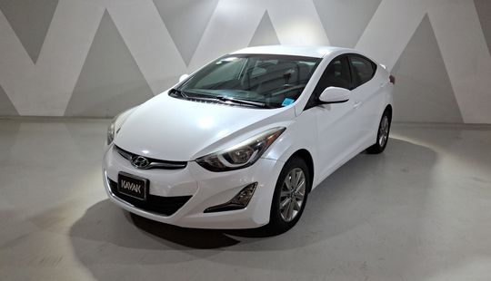 Hyundai • Elantra