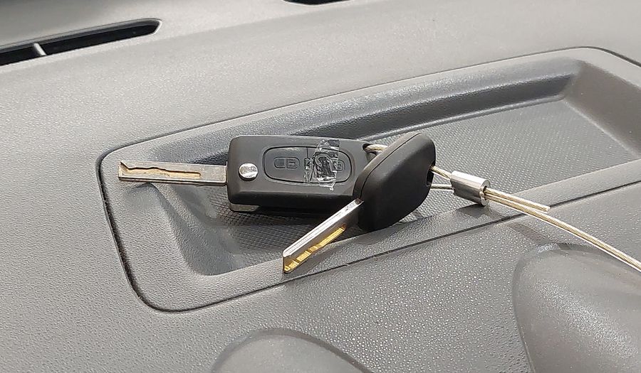 Citroen C3 1.2 12V PURETECH ORIGINE Hatchback 2017