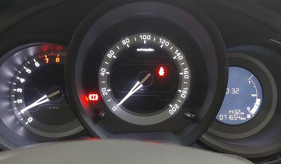 Citroen C3 1.2 12V PURETECH ORIGINE Hatchback 2017