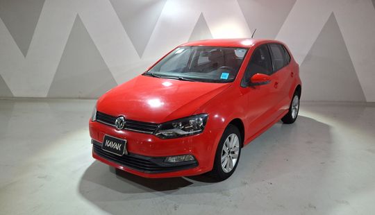 Volkswagen • Polo