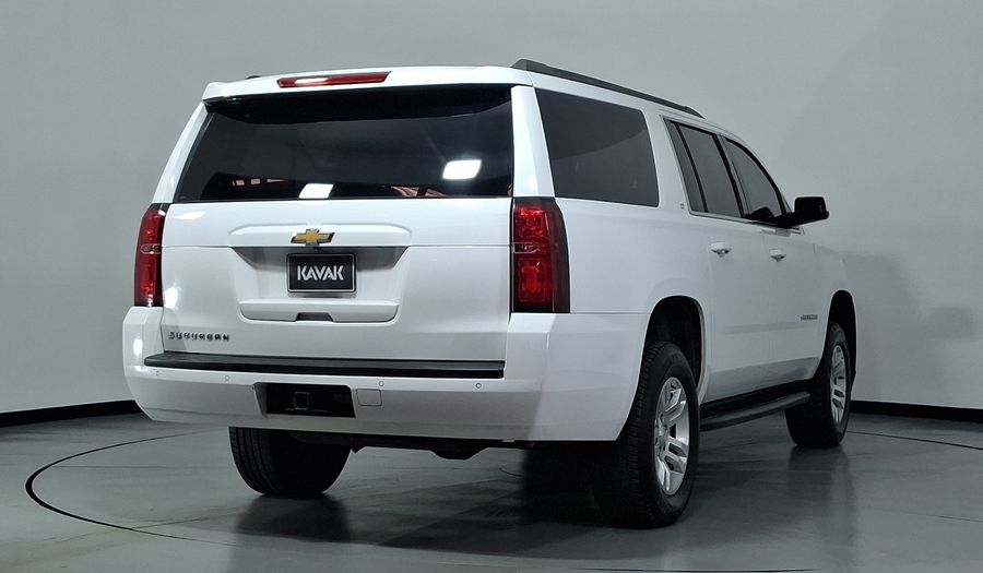 Chevrolet Suburban 5.3 B LT AUTO Suv 2018