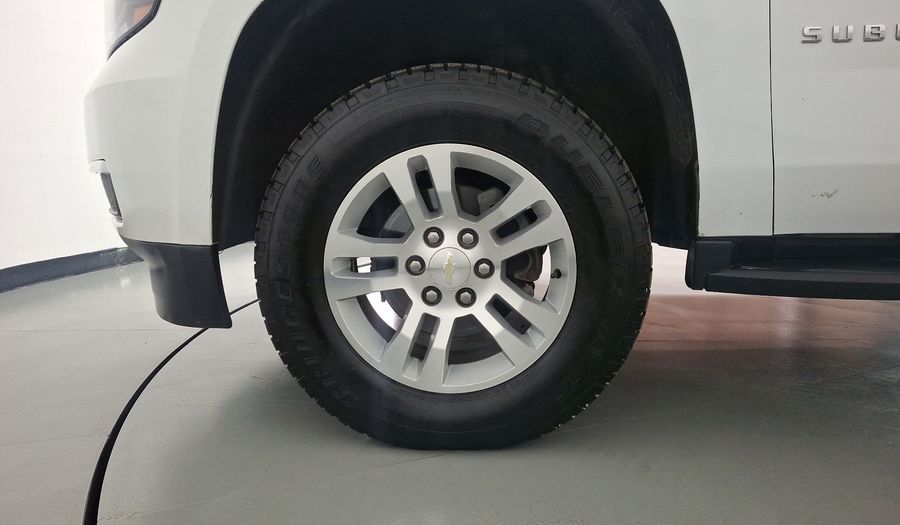 Chevrolet Suburban 5.3 B LT AUTO Suv 2018