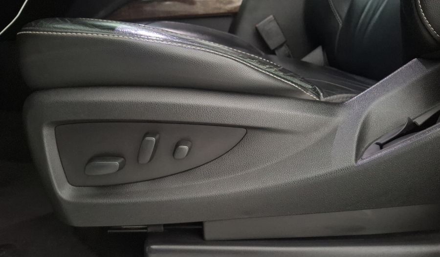 Chevrolet Suburban 5.3 B LT AUTO Suv 2018