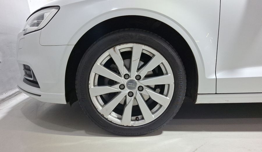 Audi A3 1.4 35 SELECT DCT Sedan 2019