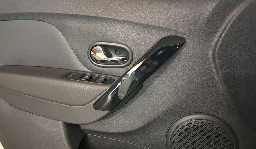 Renault Sandero Stepway 1.6 INTENS Hatchback 2022