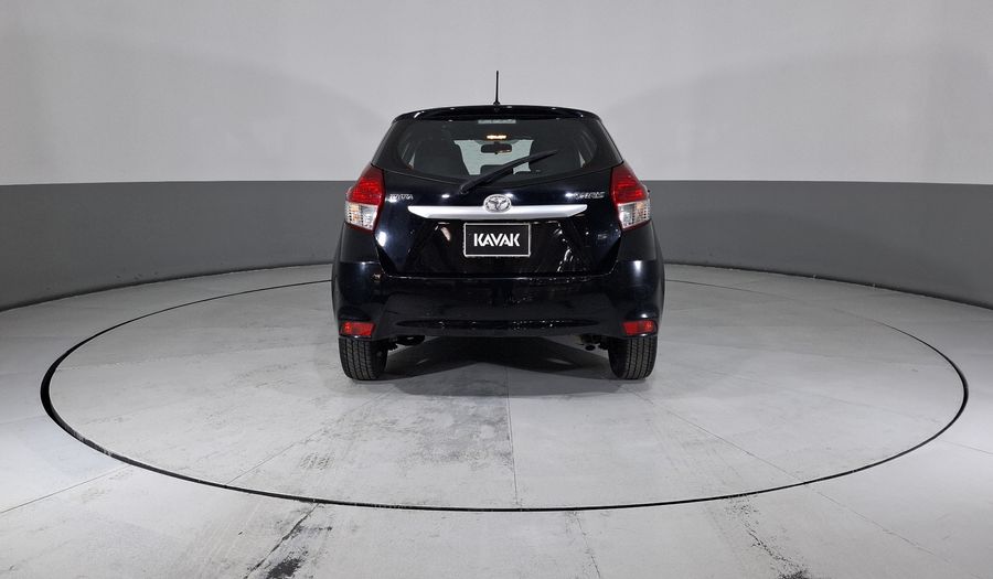 Toyota Yaris 1.5 S CVT 5PTAS Hatchback 2017